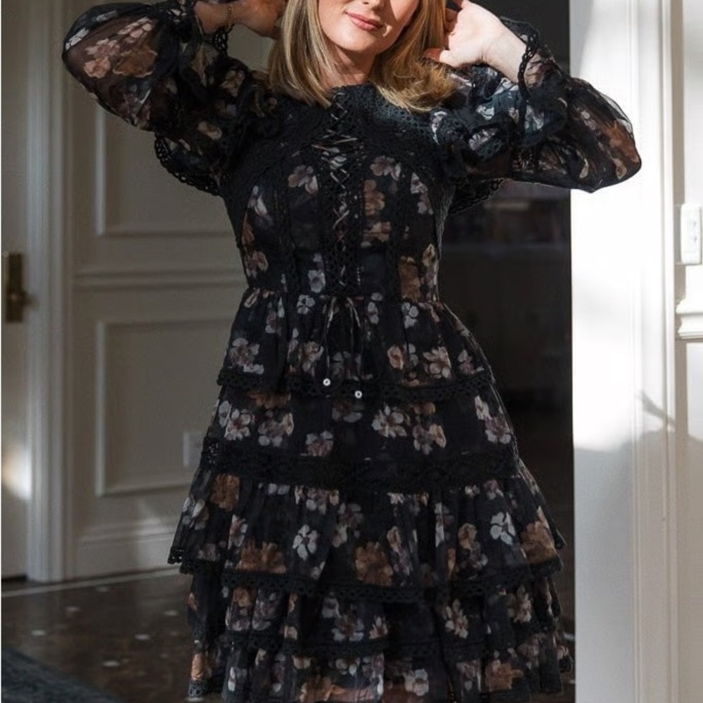 Elegant Black Floral Lace Dress